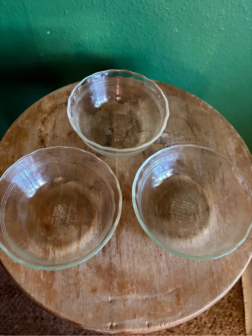 Vintage Pyrex Stacking Clear Glass Custard Cups with Scalloped Edges, set of 3
